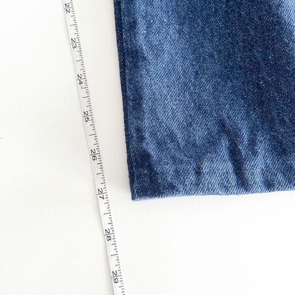 Wrangler Mens Five Pocket Mid-Rise Straight Leg Jeans Medium Wash Blue 40 Hemmed - Picture 6 of 9